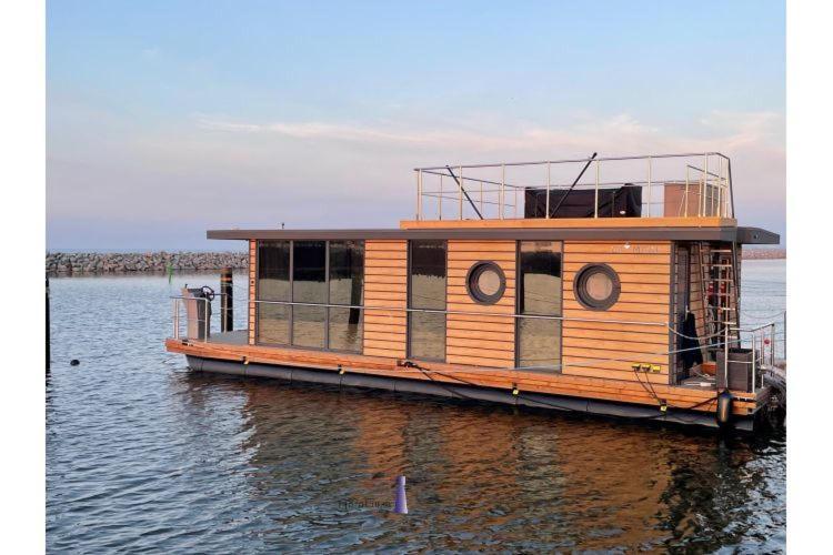 Hausboot Fjord Haven Mit Biosauna In Barth Eksteriør billede