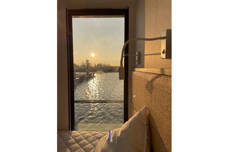 Hausboot Fjord Haven Mit Biosauna In Barth Eksteriør billede